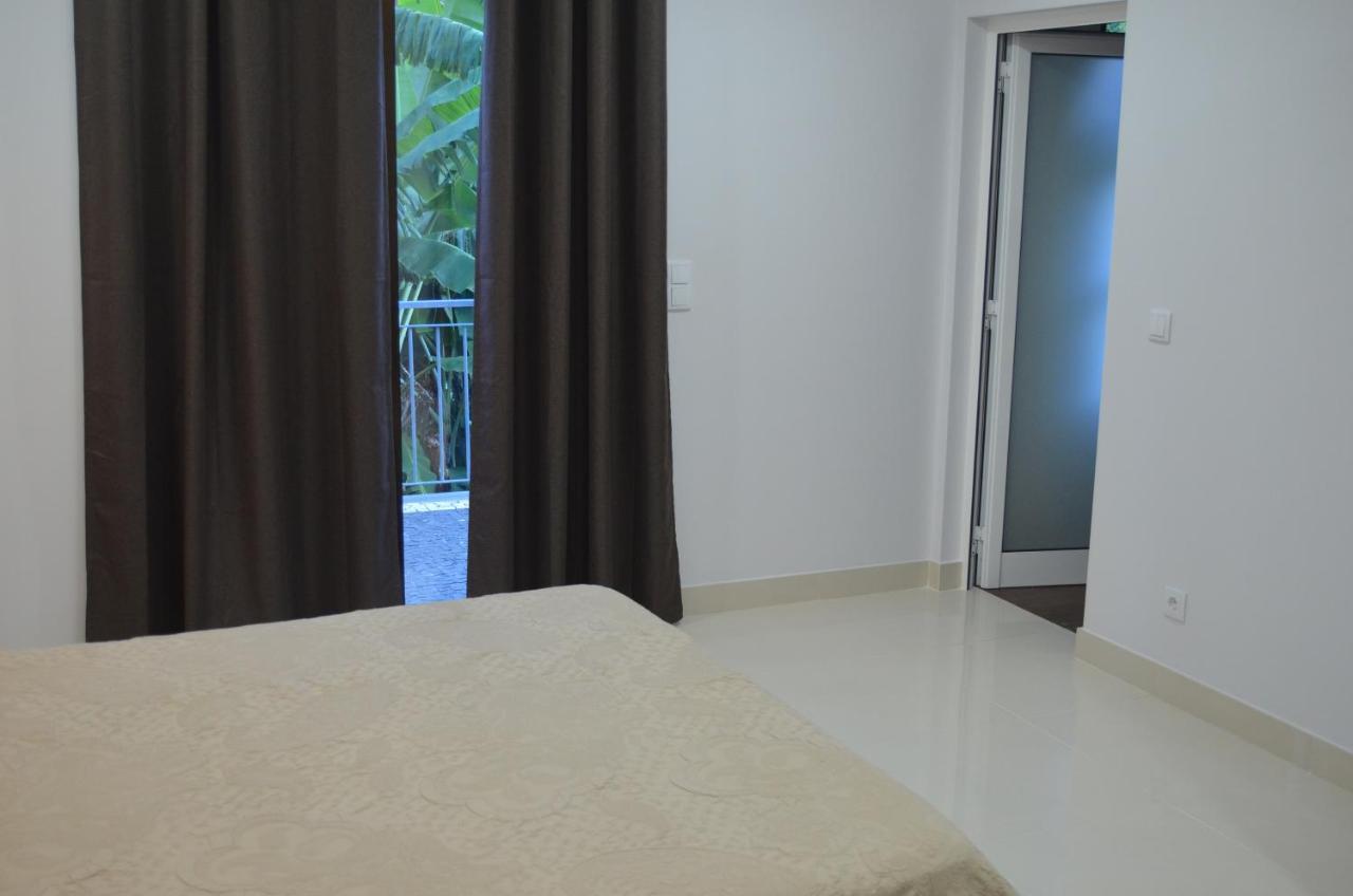 Descobrir Madeira Com Carro Gratis. Villa Gaula Exteriör bild